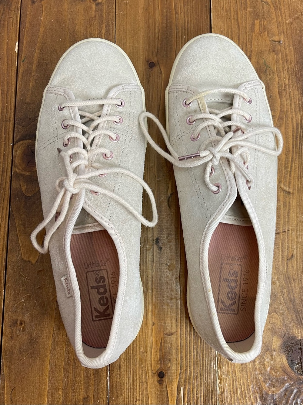 Keds size 7.5 light taupe suede kickstart sneakers